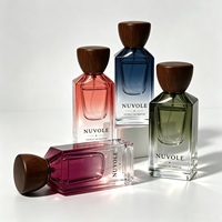 Flacon de parfum vide carré élégant, flacon de parfum en verre de luxe vide de 50 ml, flacon de parfum transparent personnalisé de 30 ml avec couvercle