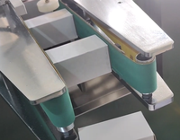 Machine d'emballage pneumatique automatique multifonctionnelle pour cartons d'ampoules LED avec emballage en papier