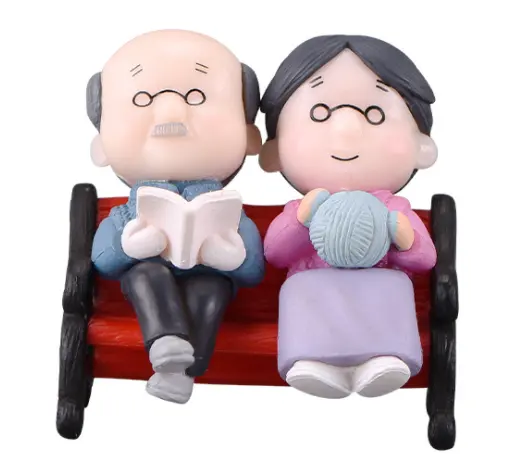 Supply Resin Grandfather and Grandmother Figurines for DIY Key Ring Children Dollhouse Toys Kawaii Girl Boy Baby Angel Miniature