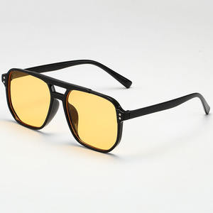 Lunettes de soleil tendance rétro à monture carrée avec protection UV, verres couleur gelée thème océan, double pont clouté pour style aviateur - Product Image 4