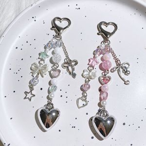 Llavero Metálico con Cuentas y Lazo en Forma de Corazón, Fresco, Adorable y Multiusos, Ideal para Chicas - Product Image 1