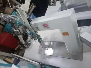 <span class=keywords><strong>De</strong></span> <span class=keywords><strong>segunda</strong></span> <span class=keywords><strong>mano</strong></span> <span class=keywords><strong>de</strong></span> aire caliente <span class=keywords><strong>de</strong></span> sellado máquina <span class=keywords><strong>de</strong></span> prensado máquina <span class=keywords><strong>de</strong></span> encolado <span class=keywords><strong>de</strong></span> traje <span class=keywords><strong>de</strong></span> esquí ropa emergencia tienda especial <span class=keywords><strong>de</strong></span> moldeo <span class=keywords><strong>de</strong></span> caucho prensa - Product Image 5