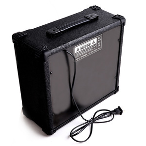 Amplificador de Guitarra Portátil de 15W Directo de Fábrica al Por Mayor, Altavoz para Guitarra Eléctrica en Stock para Práctica y Actuaciones - Product Image 4