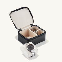 Boîte de rangement de bijoux personnalisée avec logo, étui de voyage de luxe en cuir PU noir pour montre et bagues, boîte de rangement de bijoux personnalisée