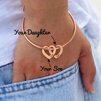 Bracelet personnalisé en acier inoxydable avec pendentif cœur, bijou tendance pour amoureux, cadeau avec gravure laser, idéal pour le dropshipping