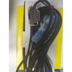 Keyence สวิตช์ประตูนิรภัยโลหะ Gs-11n5 24V 50Hz สำหรับใช้ในอุตสาหกรรม - Product Image 1