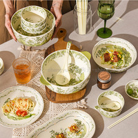 Services de table en porcelaine sous glaçure à motif fruitier, jetables, modernes, pour le camping, comprenant fourchette/couteau/cuillère/baguettes et assiette à soupe