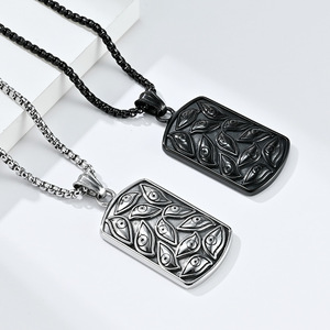 Collier œil de Dieu rétro unique pour homme, style punk de niche, pendentif œil de démon sombre en acier titane, personnalisable. - Product Image 3