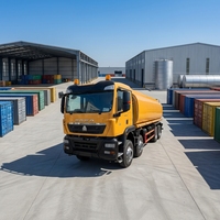 Camion-citerne SINOTRUK TX 8x4