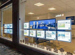 L'agente <span class=keywords><strong>immobiliare</strong></span> mostra la scatola luminosa a LED - Product Image 3