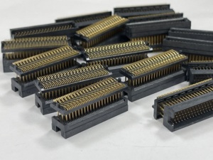 TOLC-120-32-L-Q-A Conectores de Placa de Circuito Integrado Originales Nuevos, Conectores de Mezzanine, Pines Macho, Circuitos Integrados, Componentes Electrónicos - Product Image 3
