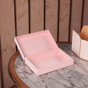 Boîtes rigides personnalisées de conception haut de gamme Boîte de papier d'emballage de bijoux cadeau rectangle rose - Product Image 5