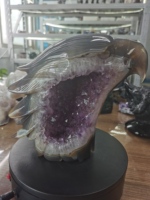 Figurine de faucon en cristal sculpté naturel unique artisanal, pierre d'agate géode améthyste sculptée, sculpture d'aigle pour la décoration de la maison