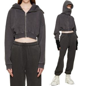 Sudadera con capucha corta de cuello alto y cremallera completa para mujer, de felpa de algodón grueso de 510 g/m², gris descolorido, personalizada - Product Image 1