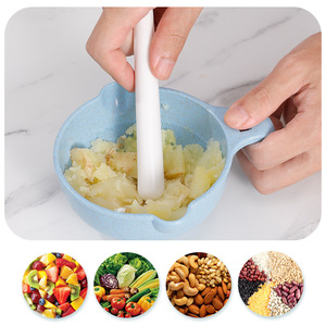 Juego de tazones para moler alimentos para bebés de paja de trigo, exprimidor manual grande con forma de calabaza y mango, sin BPA, para bebés de 0 a 12 meses - Product Image 3
