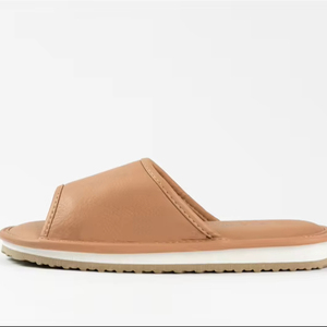 รองเท้าแตะเปิดนิ้วเท้าสำหรับผู้ชายดีไซน์ไม่ลื่นแฟชั่นออกแบบได้เอง - Product Image 1