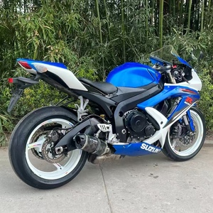 Clásica Suzuki <span class=keywords><strong>GSX</strong></span>-<span class=keywords><strong>R600</strong></span> <span class=keywords><strong>K8</strong></span>, Moto Deportiva de Cilindrada Media, Cuatro Cilindros, Refrigeración por Agua, Sensación de Moto Clásica en Perfectas Condiciones - Product Image 6