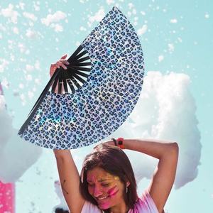 Grand ventilateur à main holographique populaire pour le festival de musique électrique - Product Image 1