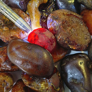 Pierre <span class=keywords><strong>de</strong></span> <span class=keywords><strong>cornaline</strong></span> rouge brute naturelle gros <span class=keywords><strong>cornaline</strong></span> <span class=keywords><strong>de</strong></span> <span class=keywords><strong>Madagascar</strong></span> <span class=keywords><strong>de</strong></span> haute qualité pour le traitement - Product Image 2