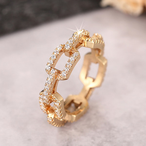 Anello semplice da donna con design geometrico, accessorio alla moda per feste e uso quotidiano - Product Image 5