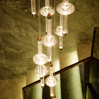 Lustre en verre soufflé à la main, design créatif et décoratif pour escalier de villa moderne de luxe, hall d'hôtel, éclairage intérieur élégant
