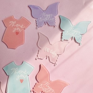 ท็อปเปอร์เค้กอะคริลิค รูปผีเสื้อ ลายฮันนี่แอนด์สวีทเนส สำหรับตกแต่งคัพเค้ก ชุดเด็กอ่อน สำหรับงานเลี้ยงฉลองวันเกิดและงานเลี้ยงเบบี้ชาวเวอร์ - Product Image 2