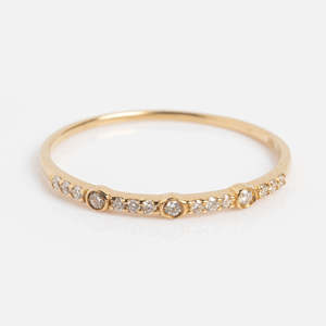 Anillos <span class=keywords><strong>de</strong></span> Diamantes Cultivados en <span class=keywords><strong>Laboratorio</strong></span> Xinyun Romance <span class=keywords><strong>de</strong></span> 18K, 14K, 10K y Plata 925: Anillos Personalizados Exquisitamente Hechos a Mano - Product Image 1