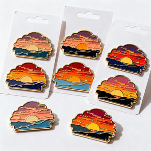 Pin de solapa de esmalte duro personalizado con diseño de paisaje al amanecer, impresión UV, logotipo de insignia <span class=keywords><strong>met</strong></span>álica con purpurina, venta al por mayor - Product Image 2