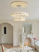 Nouvelle lampe suspendue pour chambre principale, style postmoderne, chaleureuse et romantique, en forme de fleur, lustre haut de gamme pour salon, lampe LED en cristal pour hôtel