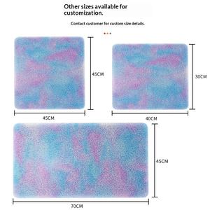 Verwarmingsmatras voor katten en honden van verdikt thermisch geïsoleerd PVC-materiaal, met tie-dye konijnenhaar, waterdicht en temperatuurregelend. - Product Image 3