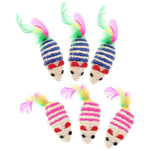 Juguete de peluche para perro, plumas coloridas, con sonido, para masticar, 10 cm, lindo, de Navidad - Product Image 1