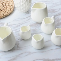 Mini cruche à lait en céramique blanche pure classique avec poignée petit pichet à café pour la maison et la cuisine