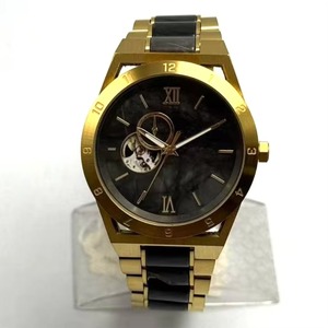 Reloj de Pulsera Mecánico Open Heart Skeleton con Caja de Acero Inoxidable y Mármol, Esfera de Piedra Oscura, Bisel con Números Romanos, Diseño 2025 - Product Image 4