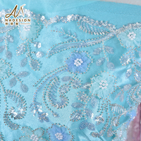 Tissu en dentelle personnalisé d'usine, nouvelle collection 2026, tissu en dentelle brodée 3D de luxe pour femmes, maille à sequins en promotion