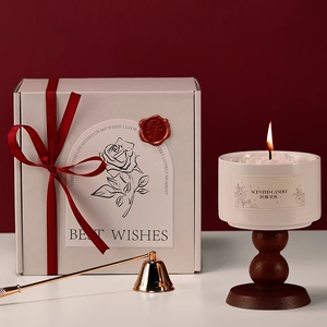 เทียนหอม <span class=keywords><strong>RURU</strong></span> รูปทรงแก้วโกเบลต์ ดีไซน์ทันสมัย ประดับดอกไม้ 3 มิติ ทำจากขี้ผึ้งถั่วเหลือง บรรจุในขวดแก้ว ทำมือ กลิ่นหอมอโรมาเธอราพี ติดทนนาน เป็นธรรมชาติ - Product Image 2