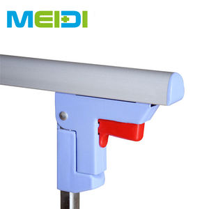 Cama de <span class=keywords><strong>hospital</strong></span> de acero inoxidable barata manual con manivela con cabecera de ABS para camas médicas de pacientes hospitalarios - Product Image 2