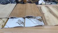 Nouveau produit Panneaux de décoration murale en bois Ldeas Nouveau moule incurvé Ps Panneau mural décoratif en grain de bois doré Panneau mural intérieur
