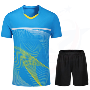 Uniforme de tenis personalizado de alta calidad para hombres y mujeres, ligero, 100% poliéster, ropa deportiva con logotipo, hecho en Pakistán. - Product Image 3