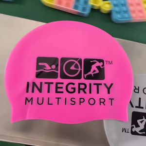 <span class=keywords><strong>Bonnet</strong></span> <span class=keywords><strong>de</strong></span> bain drapeau adulte casque <span class=keywords><strong>bonnet</strong></span> <span class=keywords><strong>de</strong></span> bain en silicone logo personnalisé casquettes <span class=keywords><strong>de</strong></span> <span class=keywords><strong>natation</strong></span> pour arène <span class=keywords><strong>de</strong></span> sport - Product Image 6