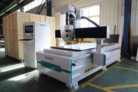 Routeur CNC 3 axes à haute productivité Machine ATC 2030 1325 pour panneaux de bois Meubles Art Mural Portes d'armoires Sculpture