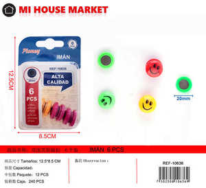 Magneti per Frigorifero Pioney, Rotondi 20mm, Set da 6 Pezzi, Design con Persone, Decorazioni Moderne - Product Image 1