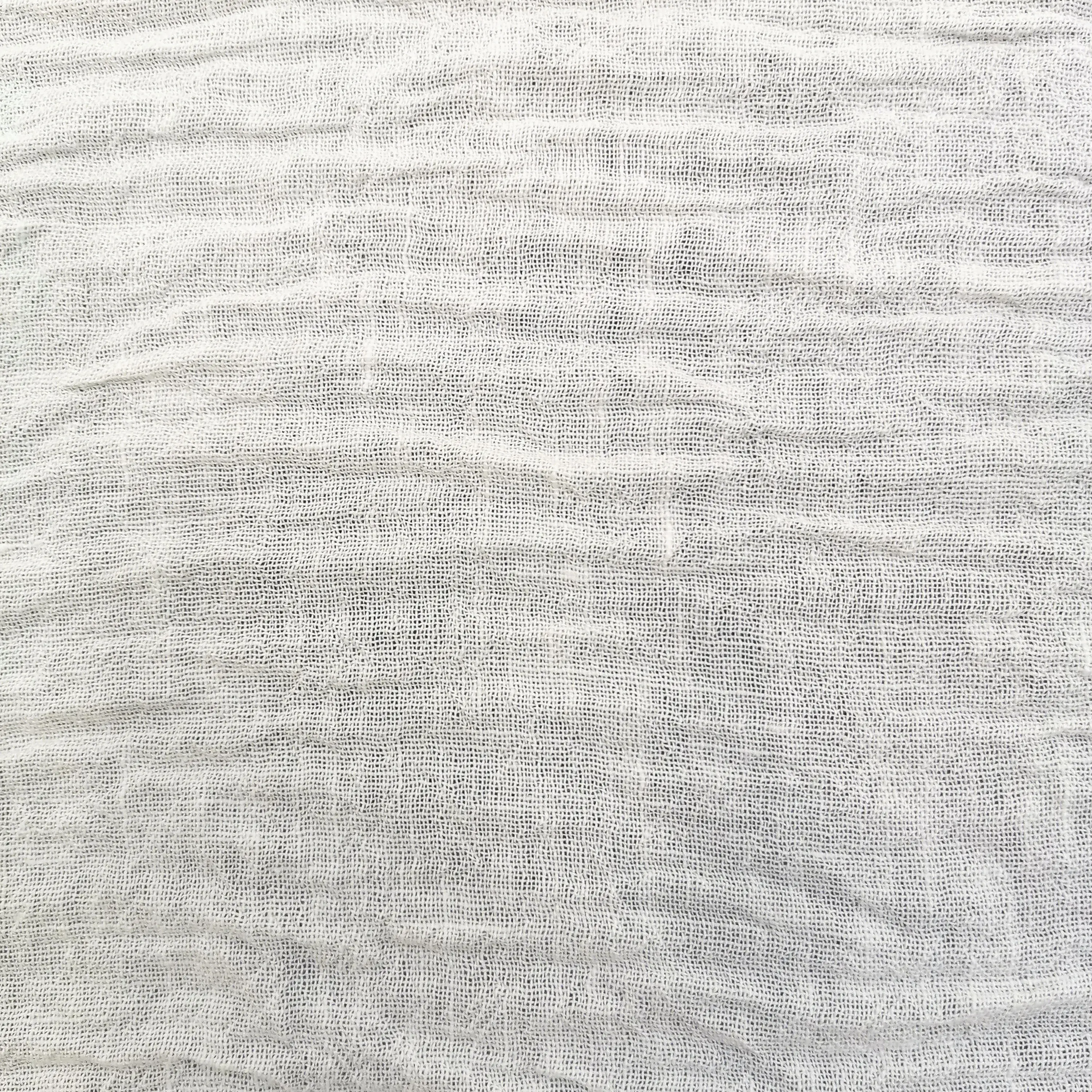 Polyester slub fabric men's and women's clothing home textile decorative fabric white semi-bleached printed backcloth SS18701