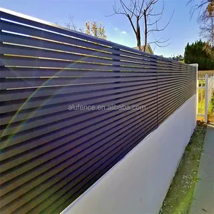 Aangepaste Betaalbare Decoratieve Metalen Gepoedercoate Verticale Aluminium Lamellen Hek Panelen/Privacy Tuin Hek