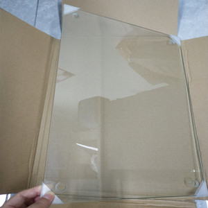 <span class=keywords><strong>Vetro</strong></span> <span class=keywords><strong>temperato</strong></span> Ultra trasparente Extra trasparente da 3.2mm 4mm 5mm 6mm a basso contenuto di ferro - Product Image 3
