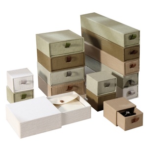 Boîte à bijoux de luxe personnalisée en carton imprimé avec tiroir et pochette pour emballage de bijoux tendance - Product Image 2