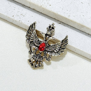 Novo Broche de Moda em Liga com Strass, Broche Criativo Personalizado de Águia para Roupas Masculinas - Product Image 4