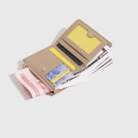 Dompet Pendek Bordir Kucing Lucu Baru Tiba Gaya Jeans Dompet Uang Ritsleting Kulit PU Dompet Lipat Dua Wanita Tempat Kartu Multi