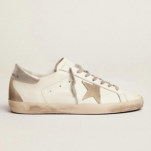 Scarpe Casual in Vera Pelle Effetto Invecchiato Versione Coreana 2026, Sneakers Bianche con Design a Stella, Allacciatura e Tacco Basso per Uomo e Donna - Product Image 5