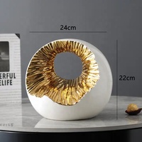 Décoration d'intérieur personnalisée en céramique nordique, forme dorée électroplaquée, design sur mesure par un fabricant chinois