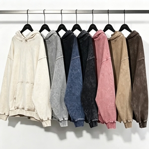 Sweat-shirt à capuche vintage FLOWORA, logo DTG personnalisé, coton lourd, effet délavé, streetwear, coupe ample, pour homme - Product Image 1